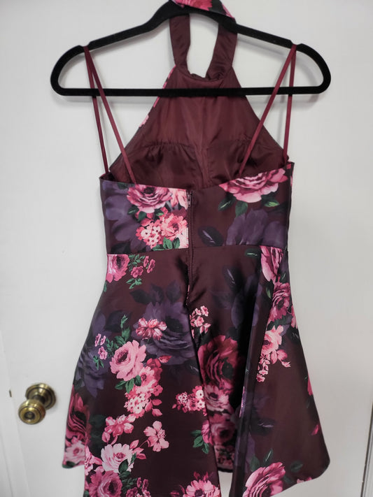 Maroon Floral