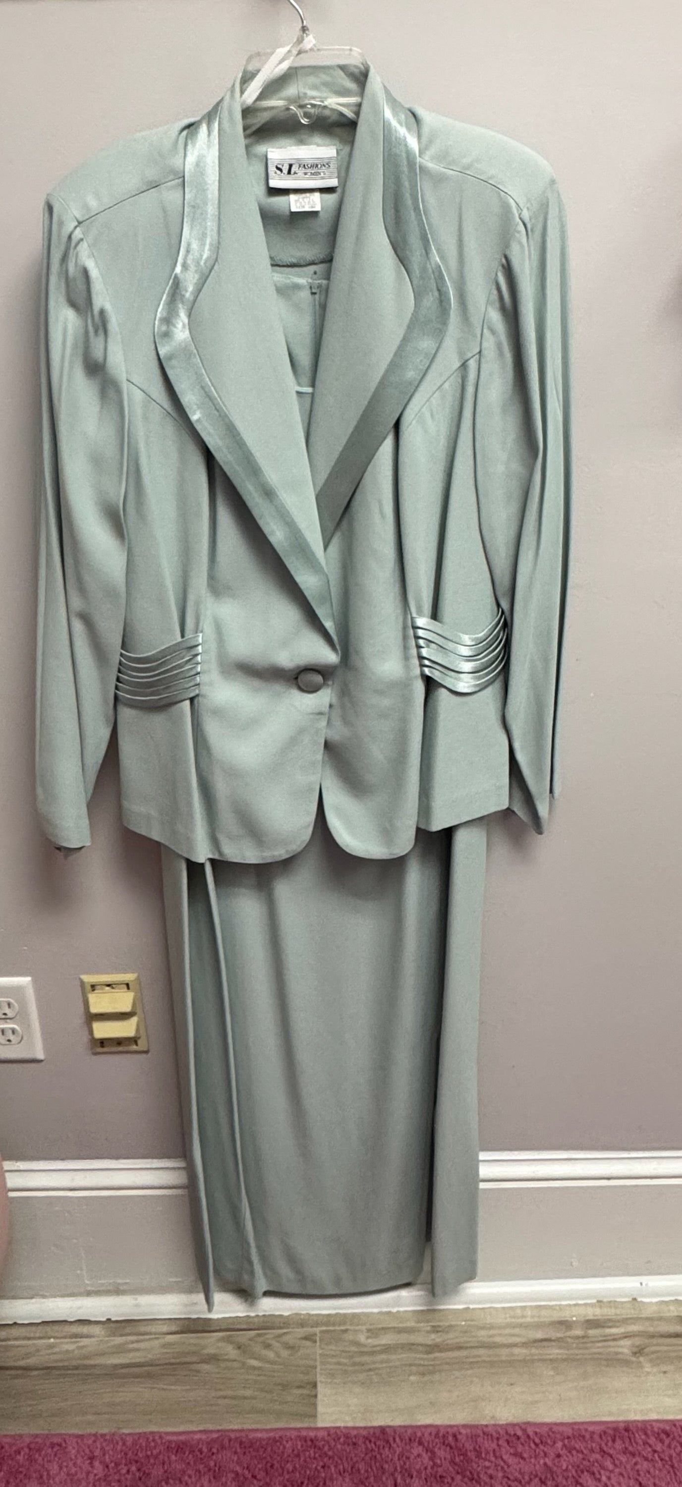 Mint Suit Set